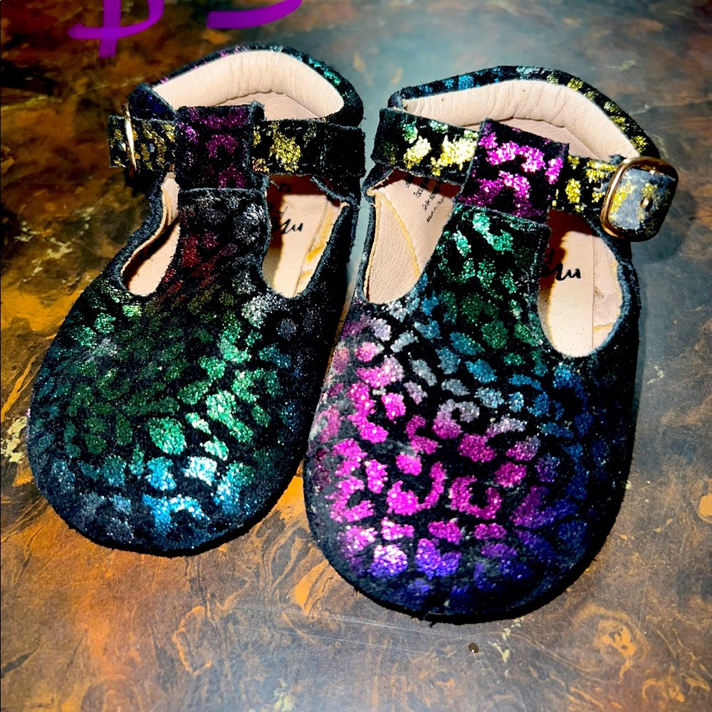 Monkey Feet Leopard rainbow T straps